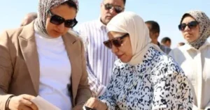 محافظ الوادي الجديد تتفقد موقع مشروع مجمع الصناعات الغذائية 