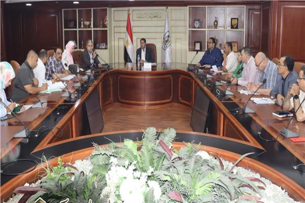 وزيرة التنمية المحلية تتابع الموقف التنفيذي لمشروعات التنمية الاقتصادية في 4 محافظات 