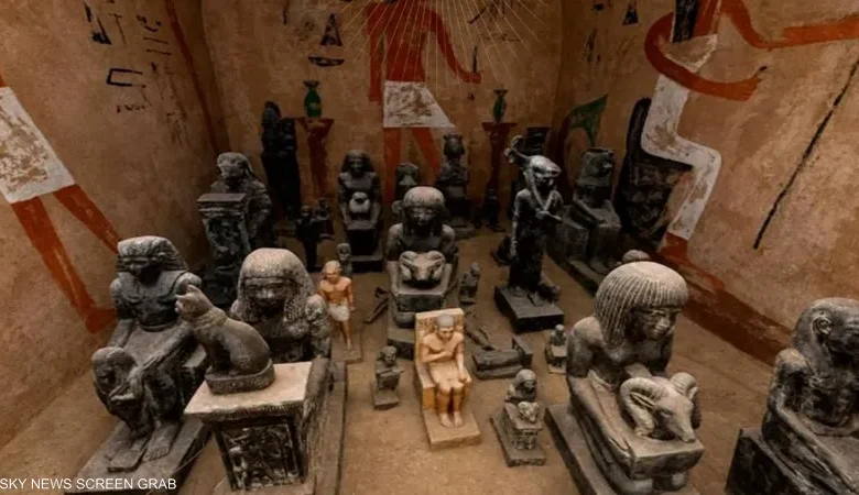 مصر.. ضبط عصابة بحوزتها 90 قطعة أثرية ومخدرات 