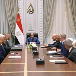 الرئيس السيسي يثمن الشراكة القائمة مع شركة "إيني" الإيطالية وأنشطتها في مصر 