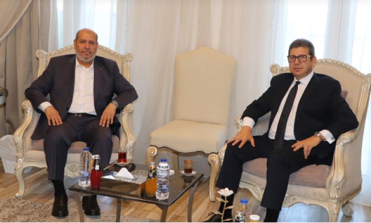 رئيس المخابرات العامة يستقبل وفدا قياديا من حركة حماس لبحث استكمال مقررات قمه شرم الشيخ