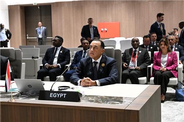 نيابة عن الرئيس السيسي.. "مدبولي" يشارك في قمة الاتحاد الأفريقي لتعزيز آليات منع النزاعات 