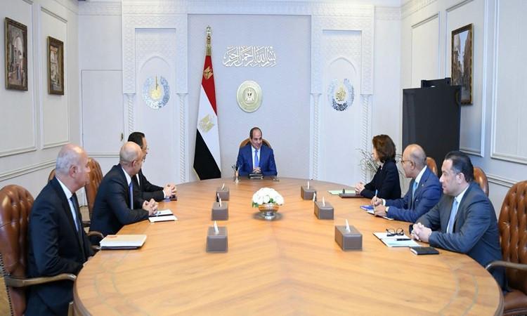 الرئيس السيسي يشيد بالنجاح الذي حققته مجموعة "أورنج" العالمية في مصرخلال استقبالة الرئيسة التنفيذية لمجموعة "أورنج" العالمية 