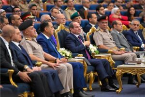 الرئيس السيسي يشهد حفل تخرج الدورة رقم 6 للجهات والهيئات القضائية 