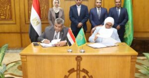 محافظ القليوبية يشهد توقيع بروتوكول مع جهاز مستقبل مصر لتعظيم استغلال أصول المحافظة 