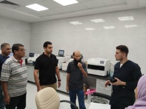 الفرق الإشرافية بمديرية الشؤون الصحية بالجيزة تفاجىء بمرور مسائي لمتابعة انتظام العمل وجودة الخدمات الطبية بمستشفى بولاق الدكرور العام 