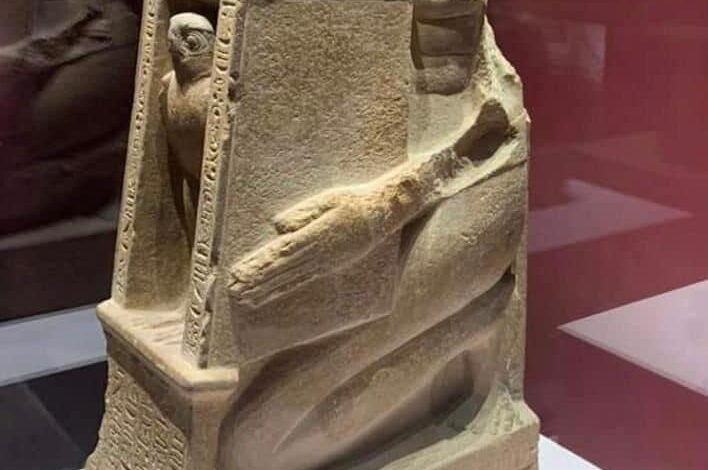 متحف آثار الغردقة يكشف أسرار الجزء المقدس داخل معابد مصر القديمة لحماية تمثال المعبود 