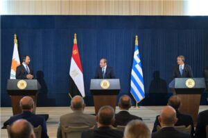 قمة العلمين الثلاثية لمصر وفبرص واليونان: دعم الأمن المائي المصري ولا تهجير لسكان فلسطين