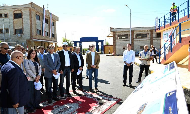 ضمن مشروعات "حياة كريمة" بكفر الشيخ رئيس الوزراء يتفقد مشروع توسعات محطة مياه الشرب الشمالية بمطوبس ويؤكدالدولة تولي مشروعات مياه الشرب والصرف الصحي أولوية كبيرة