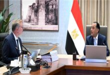 رئيس مجلس الوزراء يستعرض مع وزير البترول خطة تأمين احتياجات السوق من الطاقة 