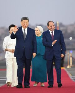 الرئيس السيسي يؤكد أن العلاقات المصرية الصينية نموذج يحتذى به في العلاقات لتعزيز الشراكة الاستراتيجية وفتح آفاق جديدة للتعاون