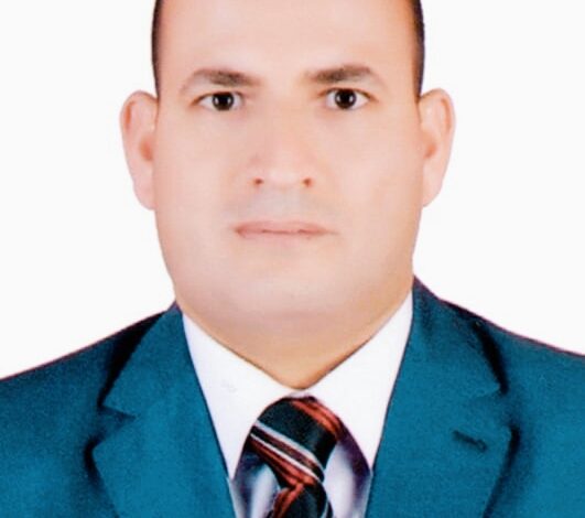 تبرئة شاعر العربية مما رُمِيَ به ..بقلم د/ أحمد عيد وكيل كلية اللغة العربية بالقاهرة جامعة الأزهر