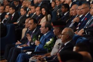 الرئيس السيسي: الجهد العسكري المصري للدفاع عن أراضي المملكة.. ولا يشمل هجومًا على اليمن"«مصر لا تهاجم أحداً»الوطن العربي مصاب بجروح كتيرة أوي"