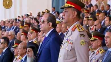 الرئيس: القوات المسلحة أنقذت مصر في 2011 انحازت لإرادة الشعب في 2013حماية الوطن مسؤولية مشتركة تبدأ من الأسرة..لازم أحافظ على الدولة وأسلمها مرفوعة الرأس وقادرة