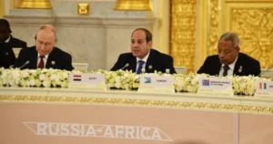 الرئيس السيسى: مصر تتمسك بالقانون الدولى فى حوكمة الأنهار العابرة للحدود ويؤكدنجاح الشراكة الروسية الأفريقية بتحويل التفاهمات السياسية والاقتصادية لمشروعات مستدامة