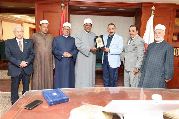 الأزهر: نكثف الجهود لإعلان محافظة سوهاج خالية من الخصومات الثأرية 