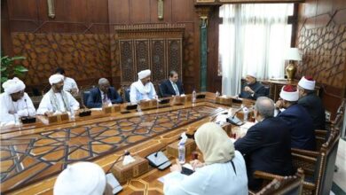 شيخ الأزهر يستقبل وفدًا من شيوخ الطرق الصوفية وقيادات الإدارة الأهلية بالسودان لبحث سبل تعزيز الدعم الأزهري للسودان 