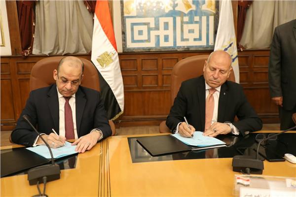 بروتوكول تعاون بين القاهرة وشركة المعادي بتقين الأراضي بمنطقة عزبة خير الله وأستطبل عنتر